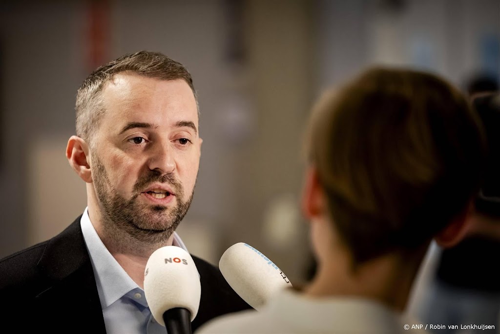 SP-leider Dijk ziet kabinet voor 'rijk rechts'