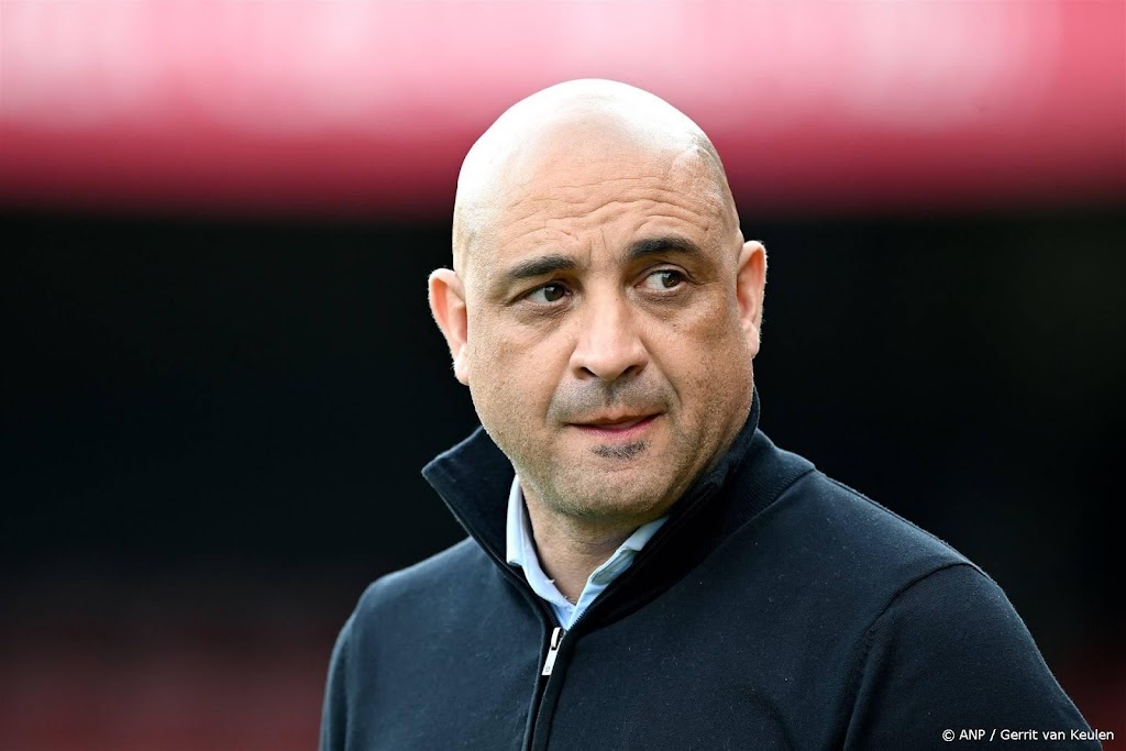 FC Volendam komend seizoen niet verder met trainer Simons
