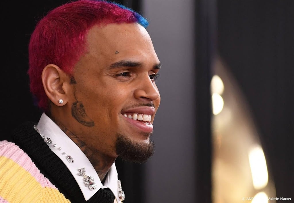 Amerikaanse zanger Chris Brown in VK aangeklaagd om mishandeling