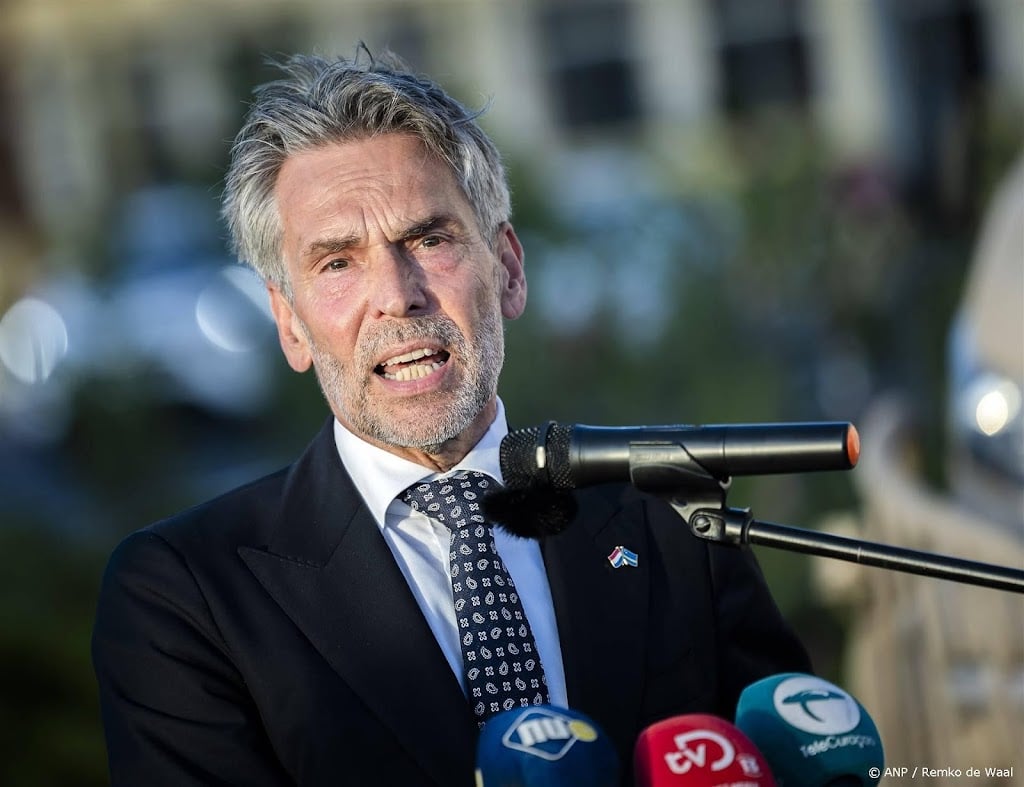 Schoof: druk op Rusland moet enorm worden opgevoerd