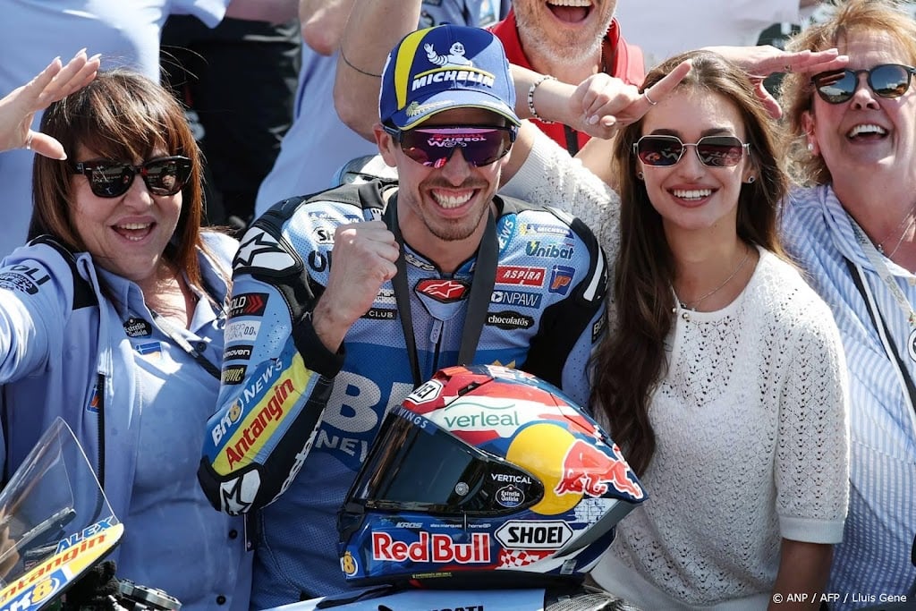 Álex Márquez wint sprintrace bij Grote Prijs van Catalonië