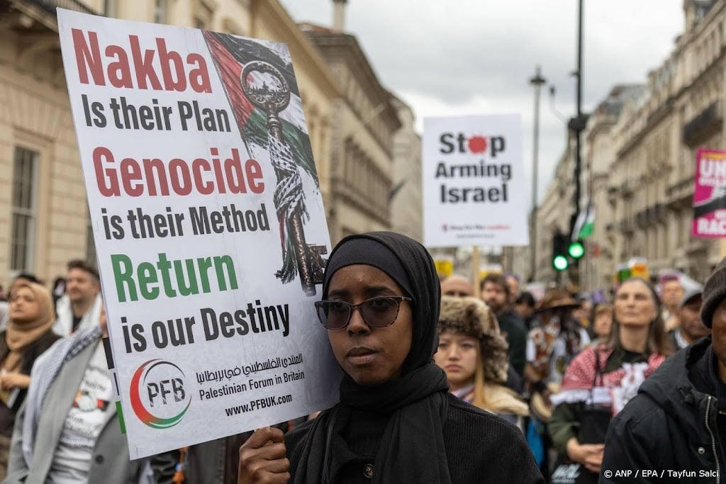 Grote anti-immigratie- en pro-Palestijnse demonstraties in Londen