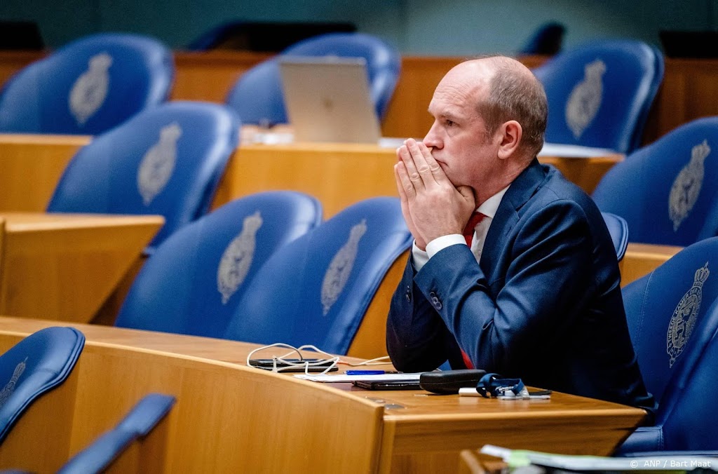 ChristenUnie en Volt: grotere Kamer, meer inhoudelijke debatten