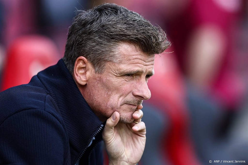 Jonk stopt als trainer van Volendam en wordt er technisch manager