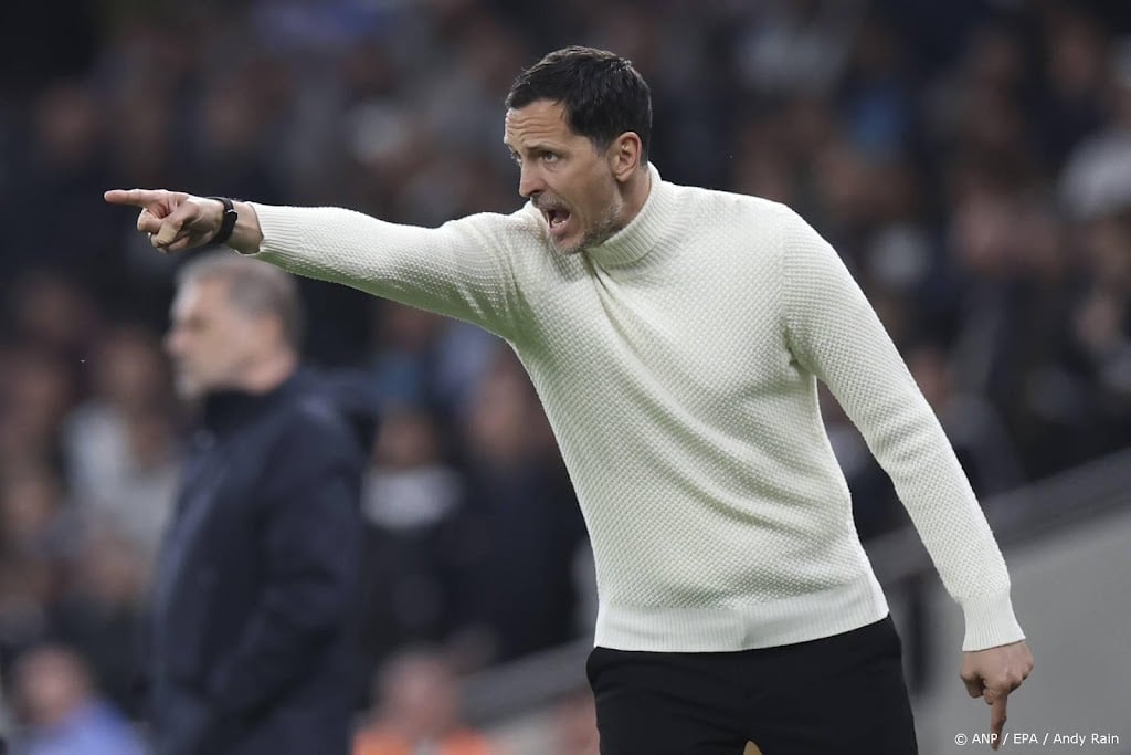 Franse nummer 2 Lens stelt Duitser Toppmöller aan als trainer