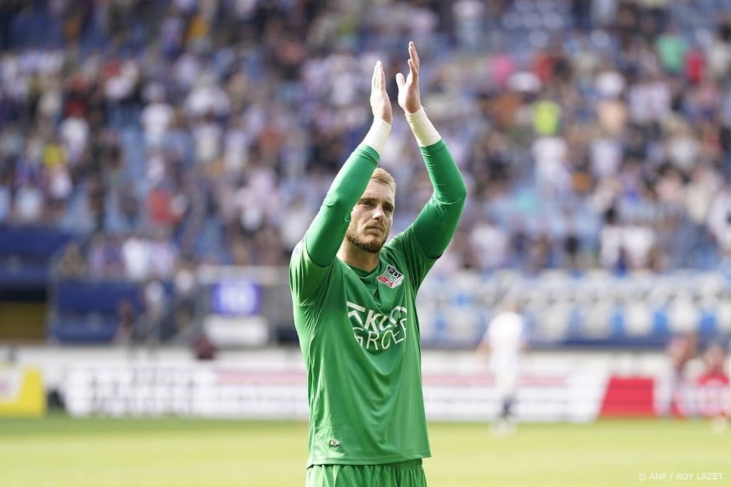 NEC bevestigt vertrek doelman Cillessen 