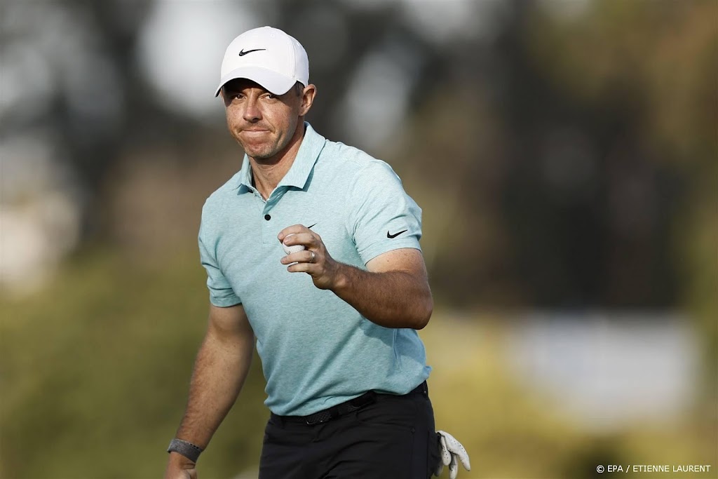 Golfer McIlroy voltooit unieke trilogie met zege op Schotse Open