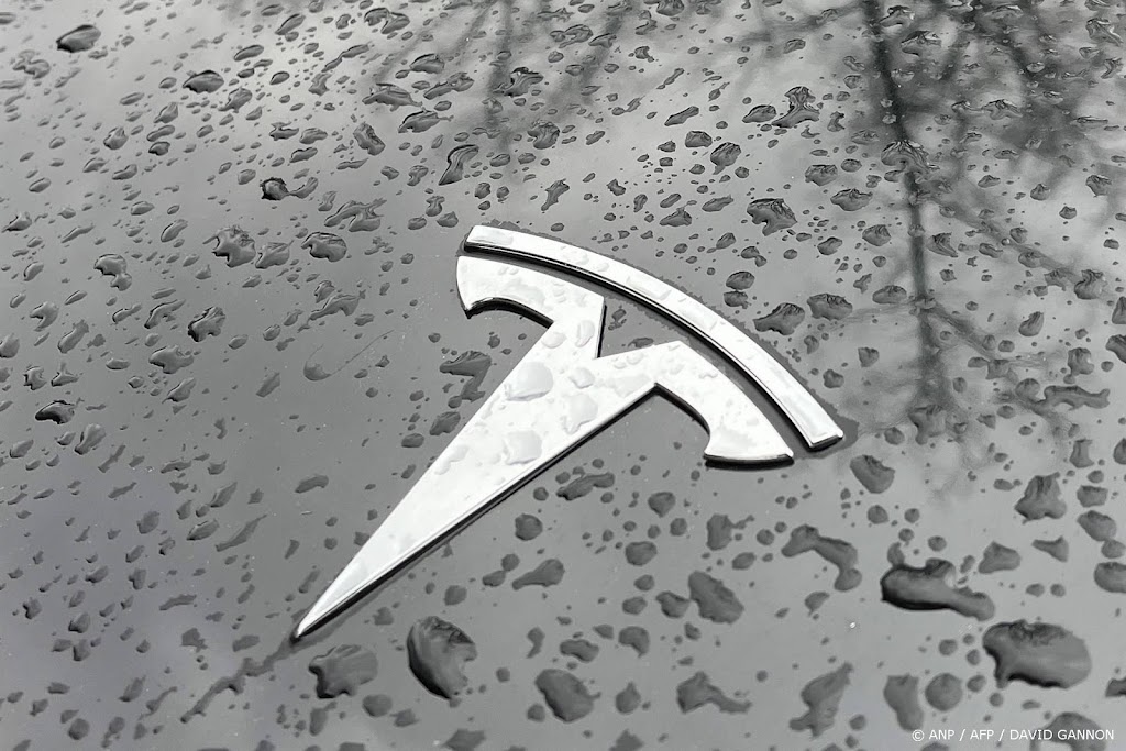 Autoproducent Tesla werft opnieuw personeel na grote ontslagronde