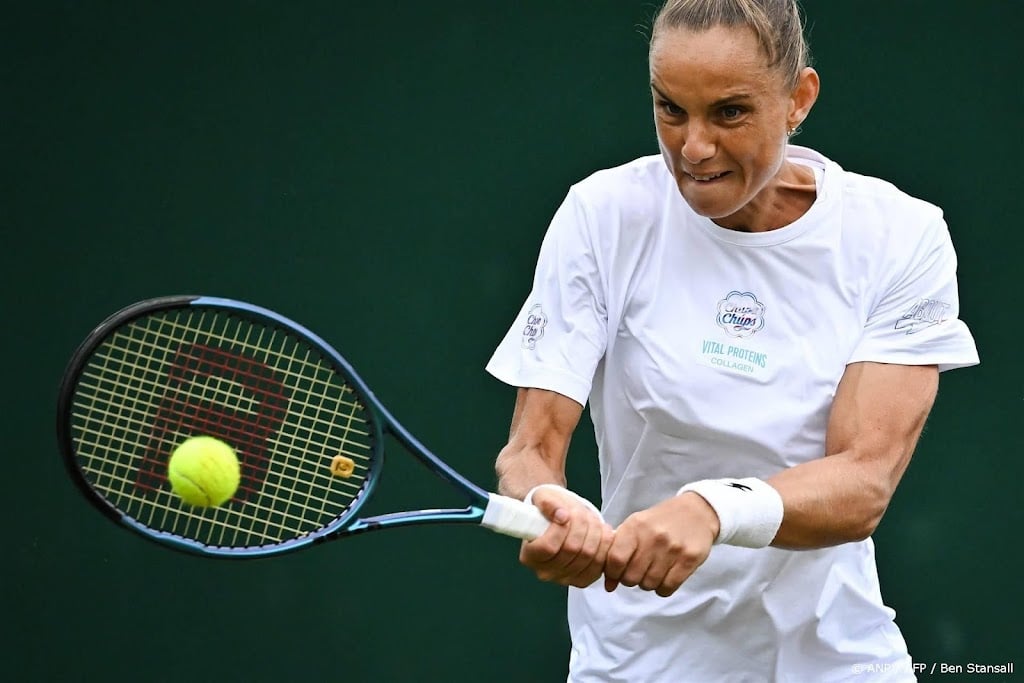 Tennisster Rus na ruim 3 uur naar tweede ronde in Palermo