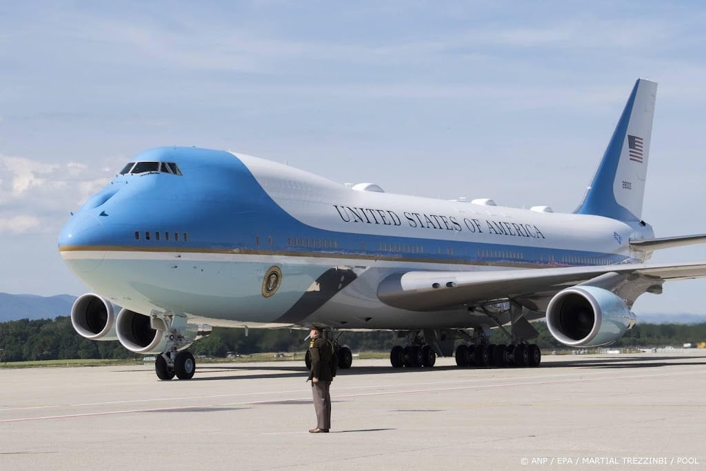 NYT beschermt journalisten die over Air Force One schreven
