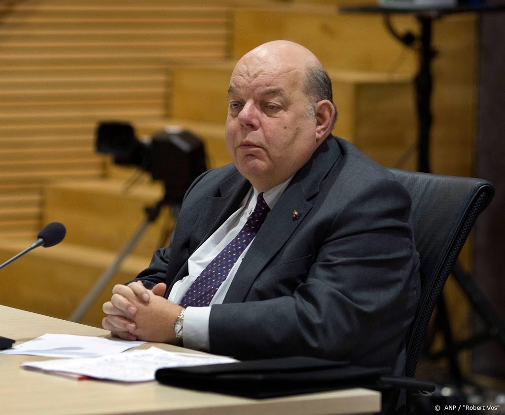 Ex-topambtenaar Arthur Docters van Leeuwen overleden
