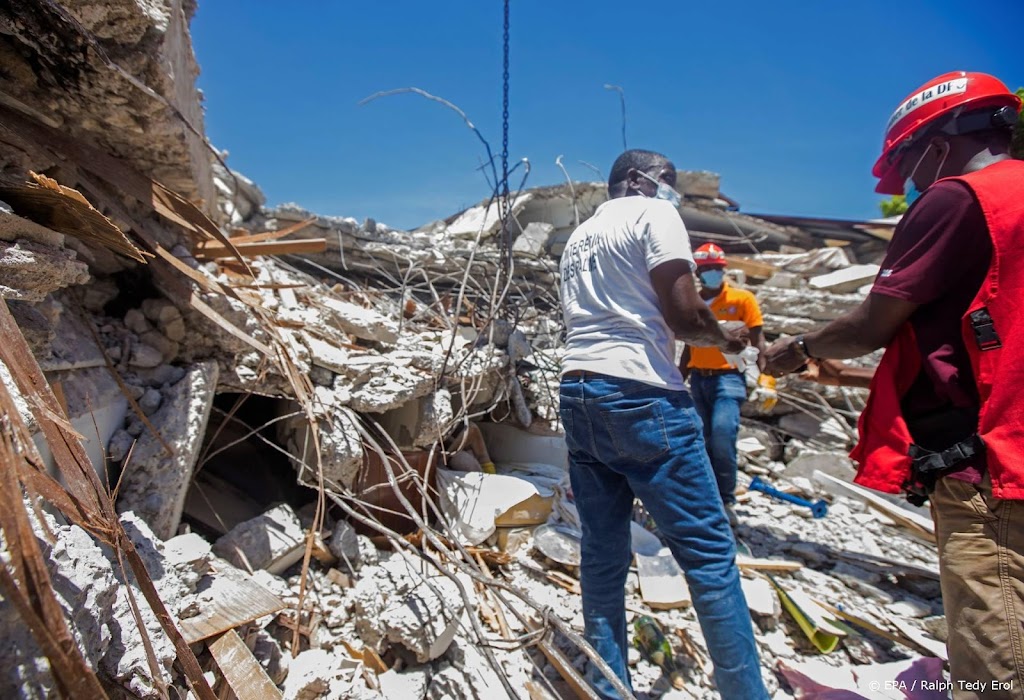 Dodental aardbeving Haïti stijgt tot 1297
