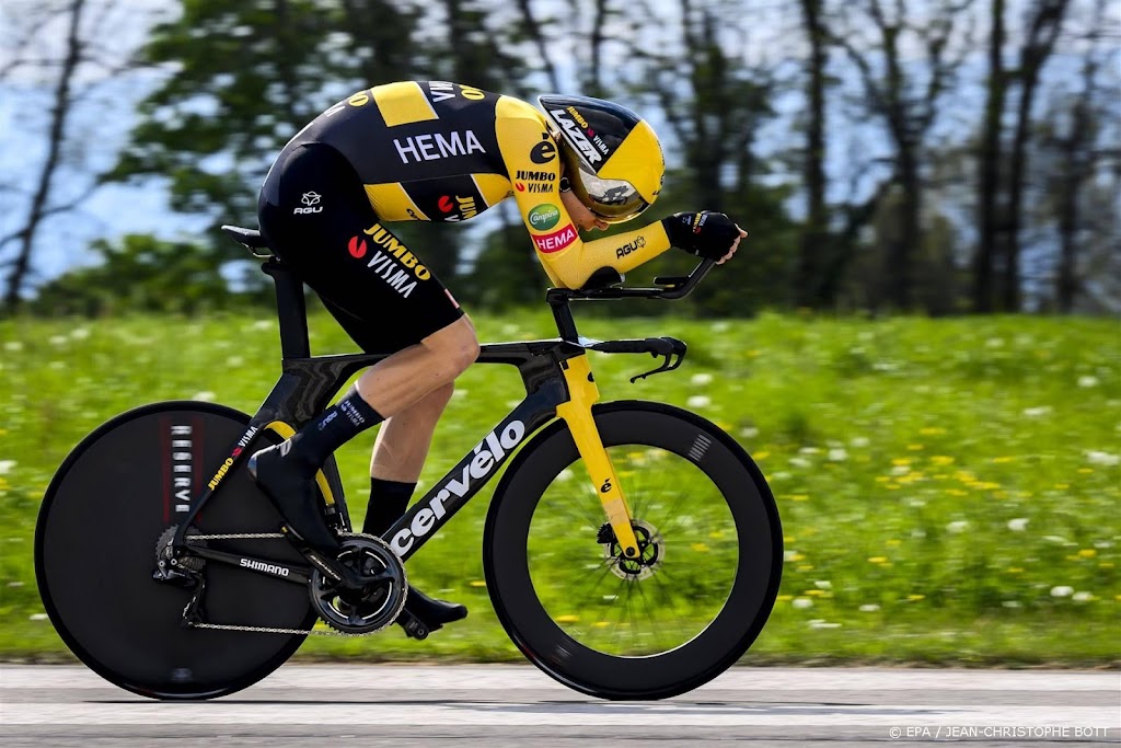 Jumbo-Visma schorst wielrenner Hessmann na positieve dopingtest