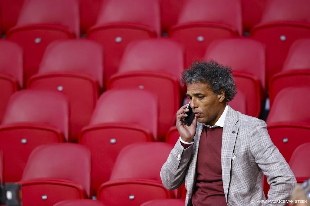 Positie Van Hooijdonk in rvc van NAC niet ter discussie 