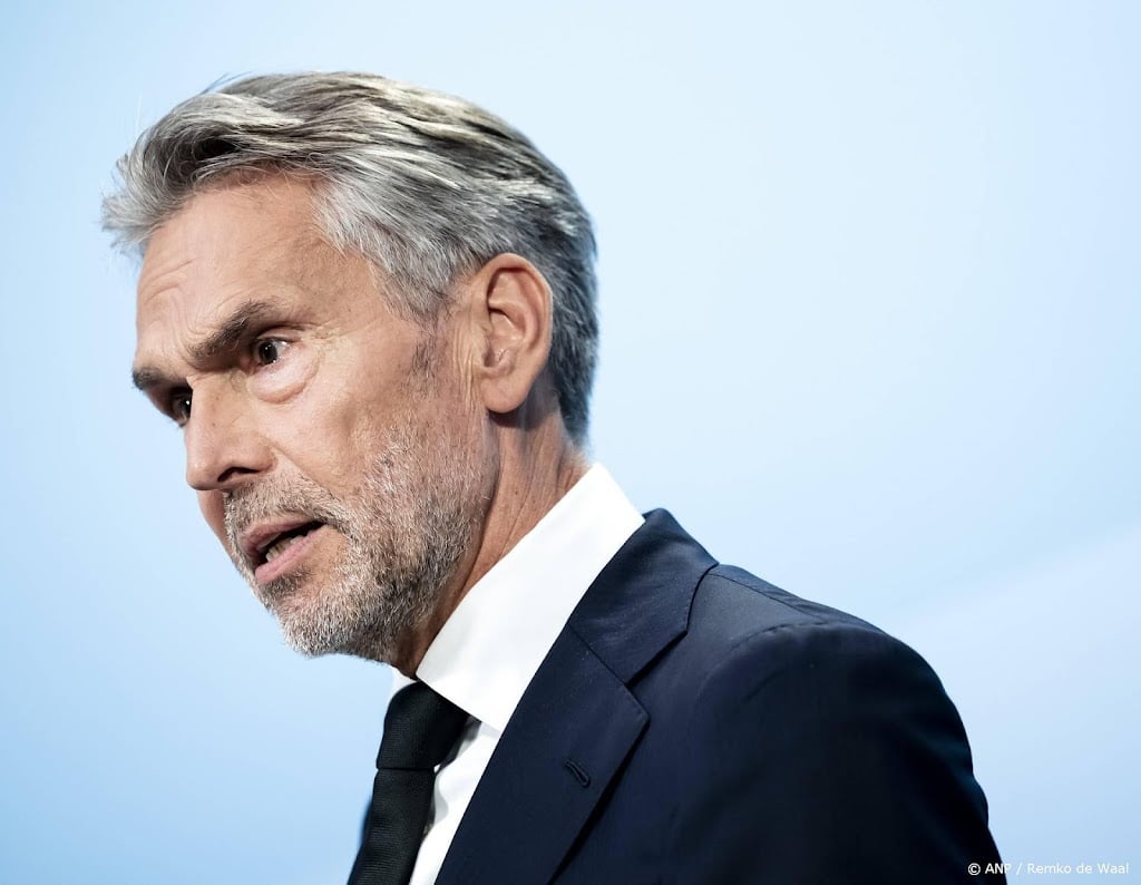 Premier Schoof blij met inspanningen Trump voor vrede Oekraïne