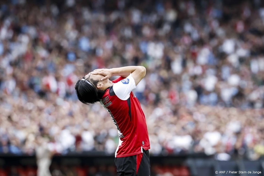 Feyenoord verspeelt in thuisduel met Go Ahead Eagles twee punten 