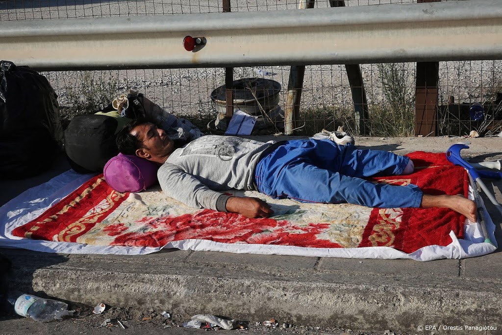 Migranten Lesbos blijven massaal weg bij nieuw kamp