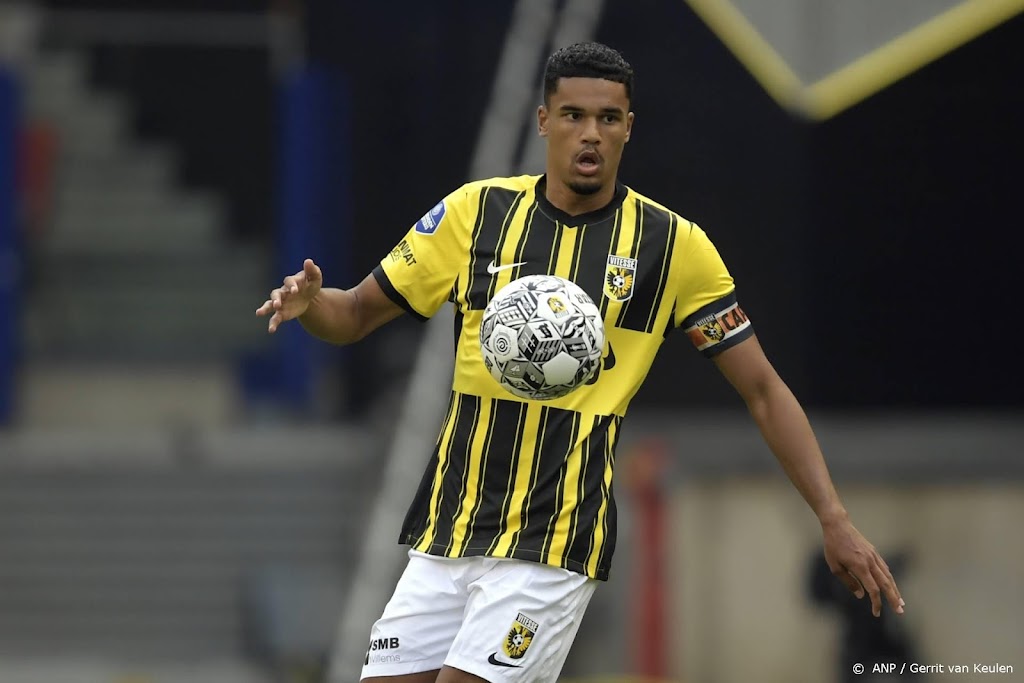 Vitesse begint groepsfase Conference League met zege op Mura