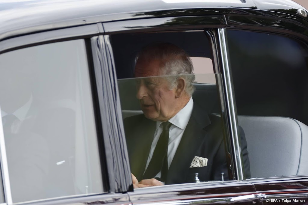 Voormalige prins van Wales bezoekt Cardiff als koning Charles
