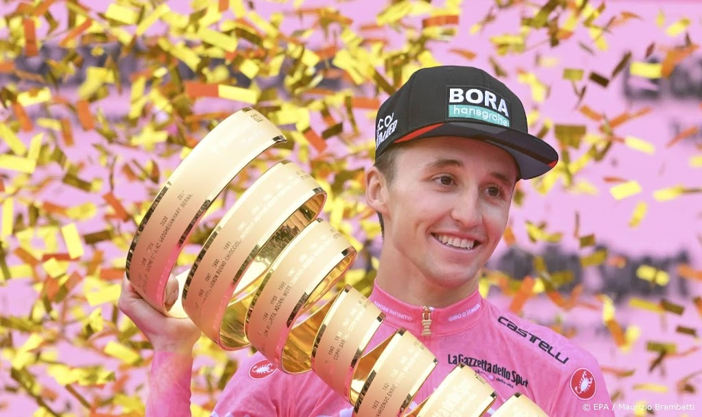 WK in gevaar voor Giro-winnaar Hindley na positieve coronatest