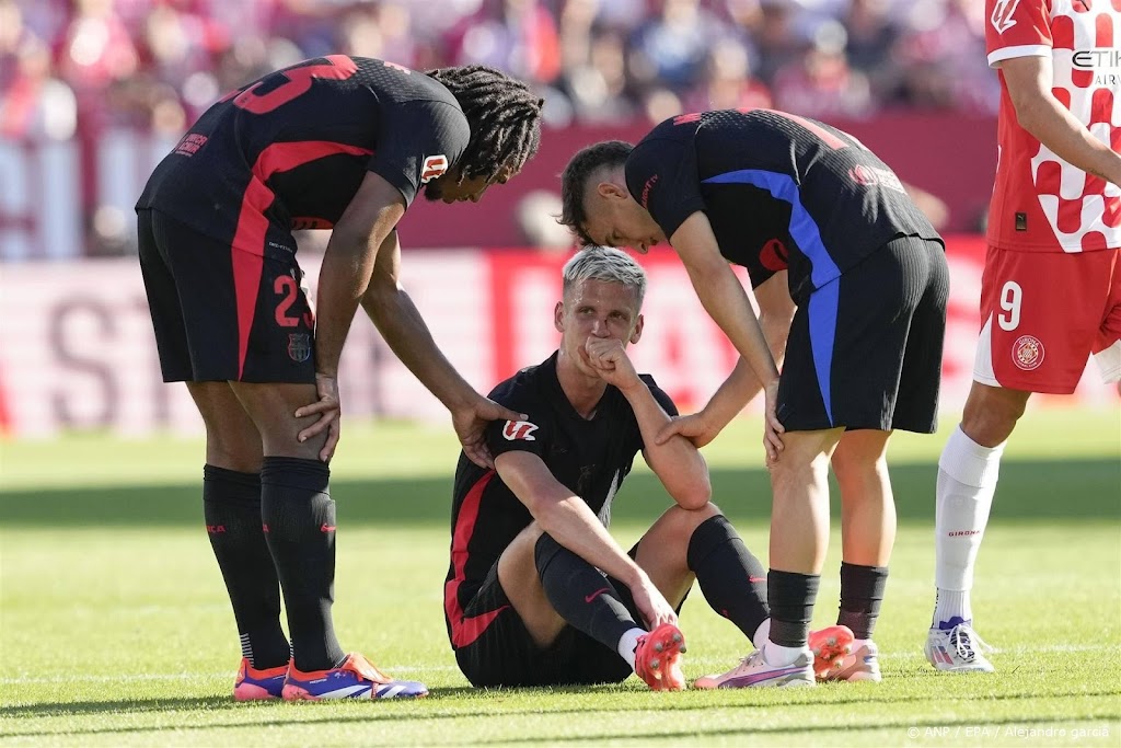 FC Barcelona een maand zonder Olmo door hamstringblessure
