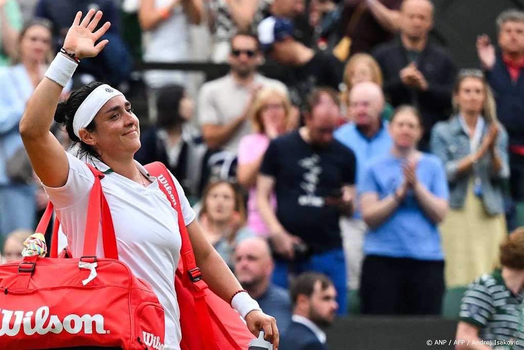 Tennisster Jabeur door schouderblessure niet terug voor 2025