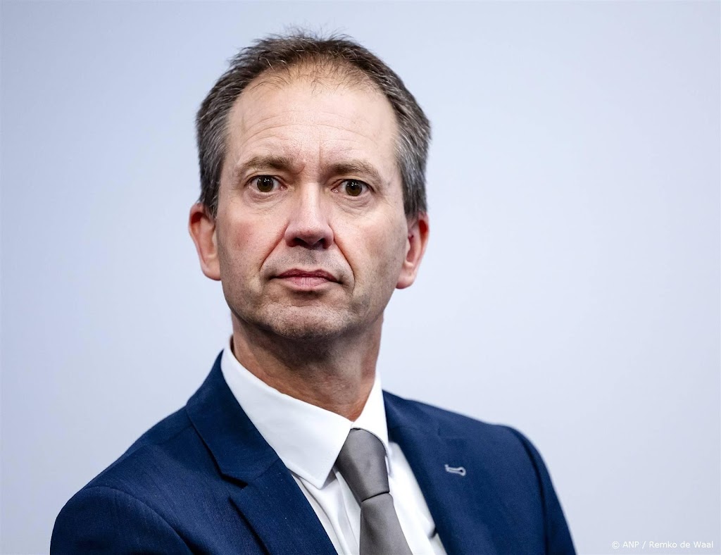 Van Hijum: structureel geld voor vroegpensioenregeling