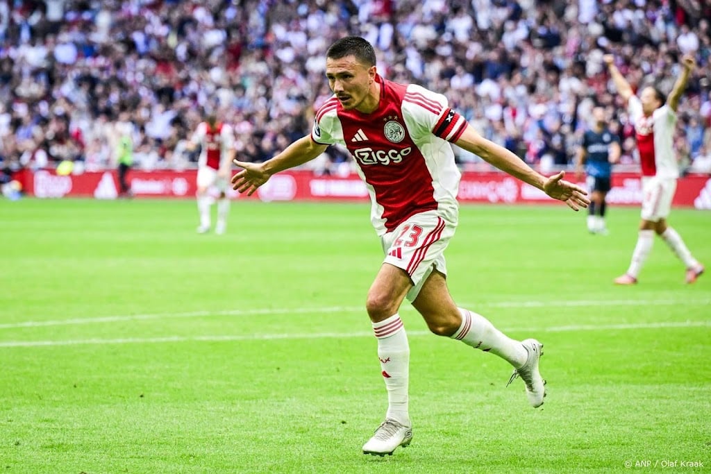 Berghuis ontbreekt op laatste training Ajax voor duel met Inter