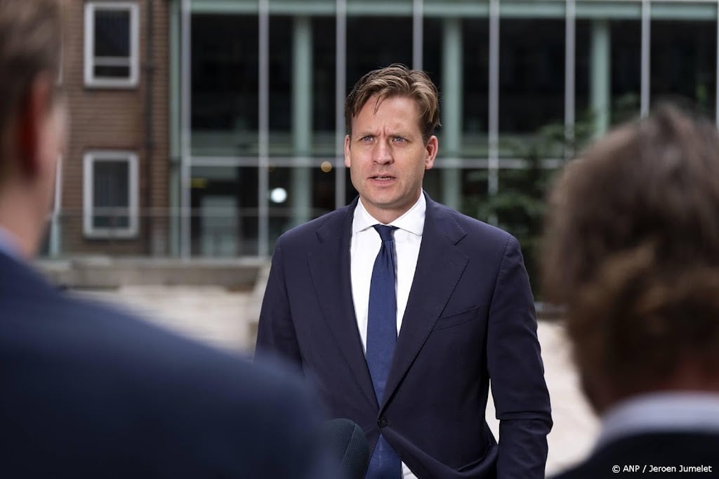 Karremans doet aangifte tegen brandstichters langs snelwegen