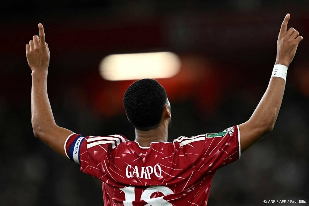 Scorende Gakpo helpt Liverpool langs Spurs in League Cup