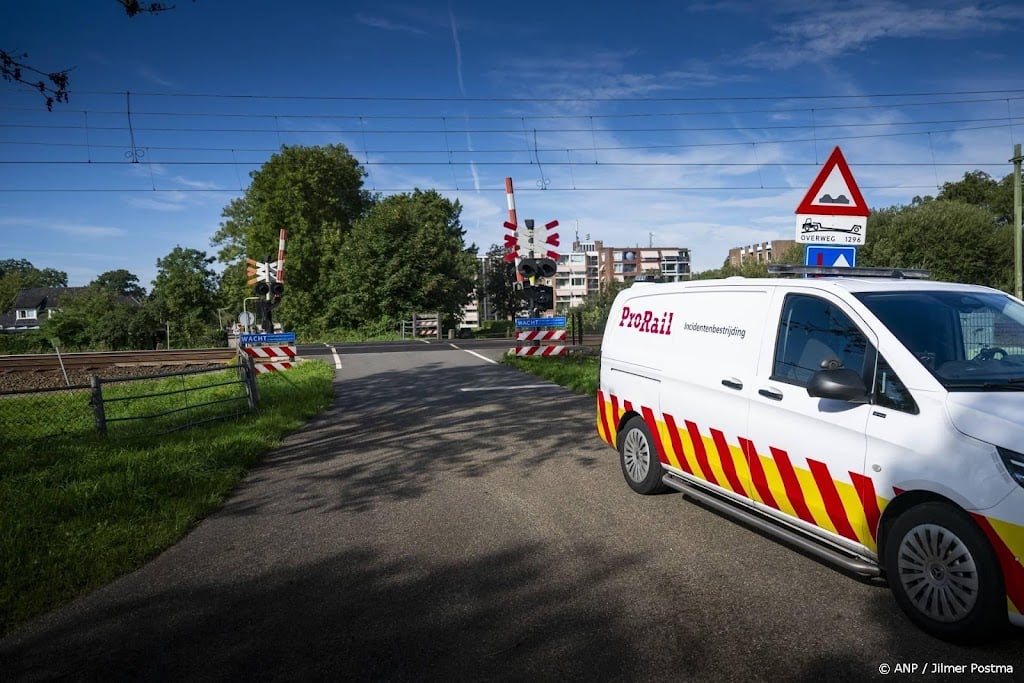 ProRail: in de nacht geen nieuwe buizen op het spoor gezien