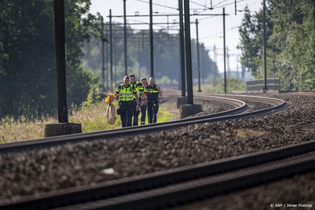 Politie deelt nog weinig over onderzoek naar spoorsabotage