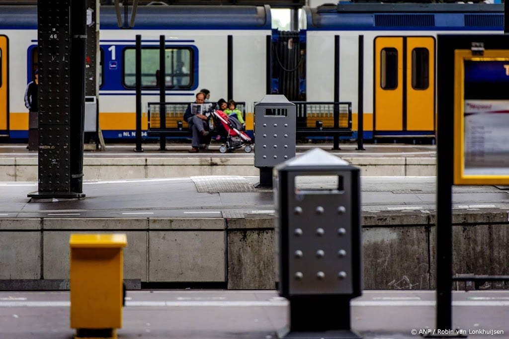 Overlast op stations door schoonmaakstaking valt mee, zegt NS