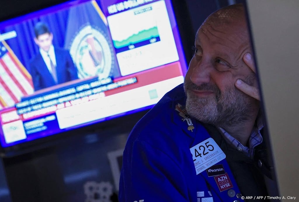 Wall Street lager na eerste renteverhoging Fed in ruim 3 jaar