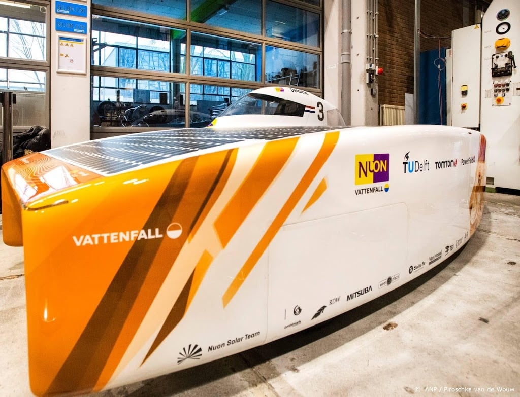 Delft pakt koppositie Solar Challenge