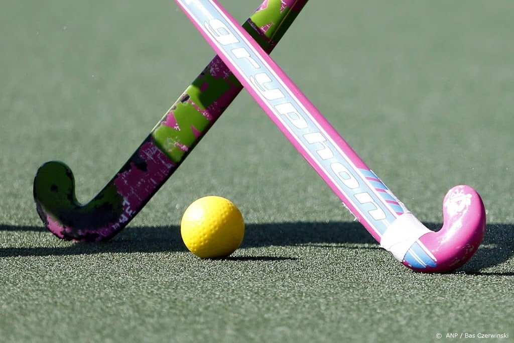 Teleurgestelde hockeybond wil snel gesprek met Van Ark