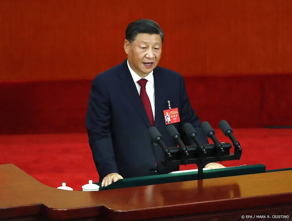 Xi prijst overgang Hongkong uit 'chaos'