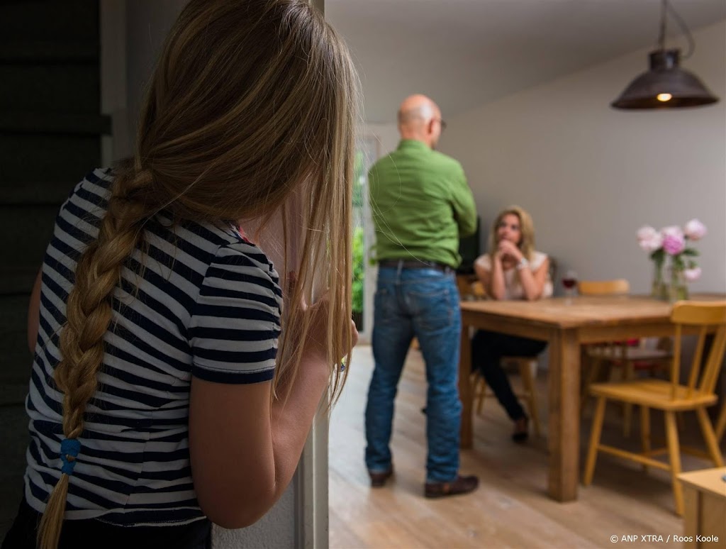 Psychisch geweld wordt strafbaar, kondigt staatssecretaris aan