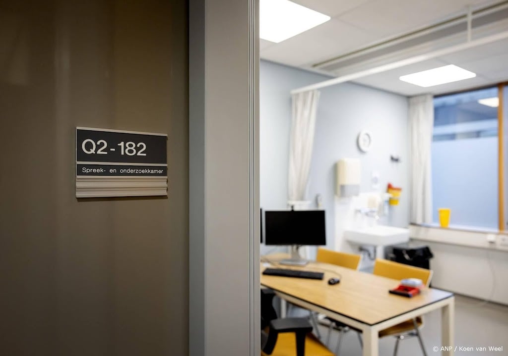 Nieuwe variant van coronavirus leidt niet tot andere klachten