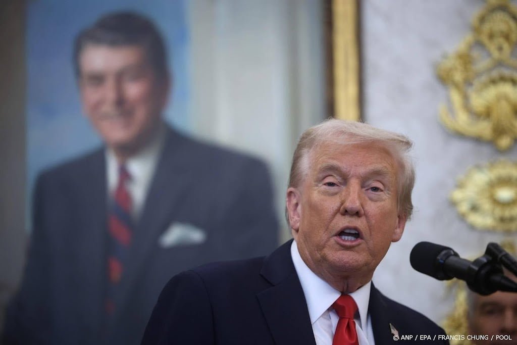 Regering-Trump aangeklaagd om 100.000 dollar kostend werkvisum