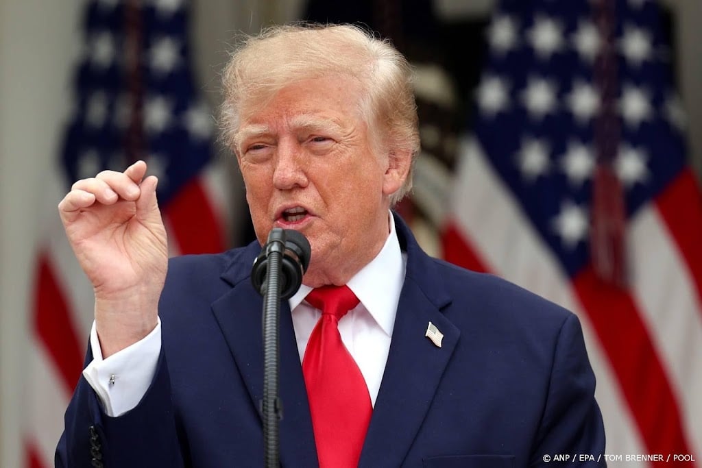 Trump haalt uit naar Zelensky na aanval op raffinaderijen Rusland