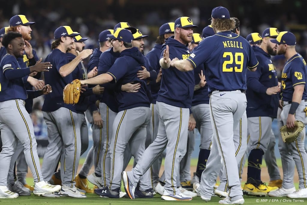 Brewers verslaan sterrenteam Dodgers en staan in World Series