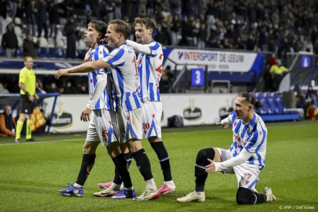 Heerenveen verslaat Excelsior en viert 1000e treffer in stadion