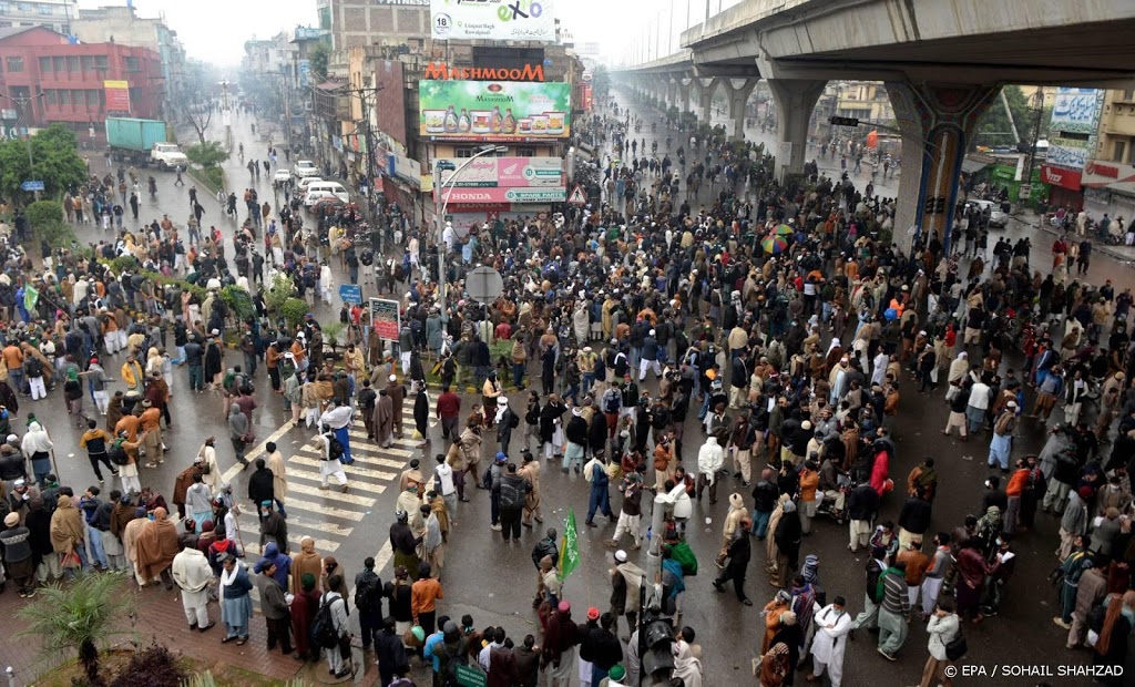 Hoofdstad Pakistan geblokkeerd vanwege protesten tegen Frankrijk