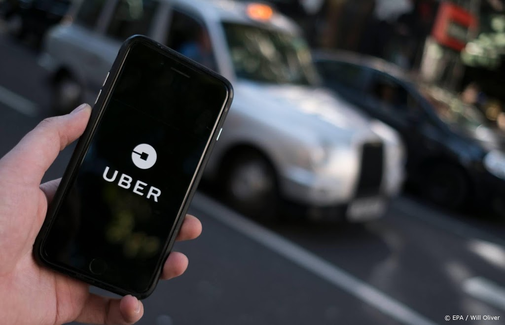 FNV roept Uber op cao na te leven, anders volgt rechtszaak