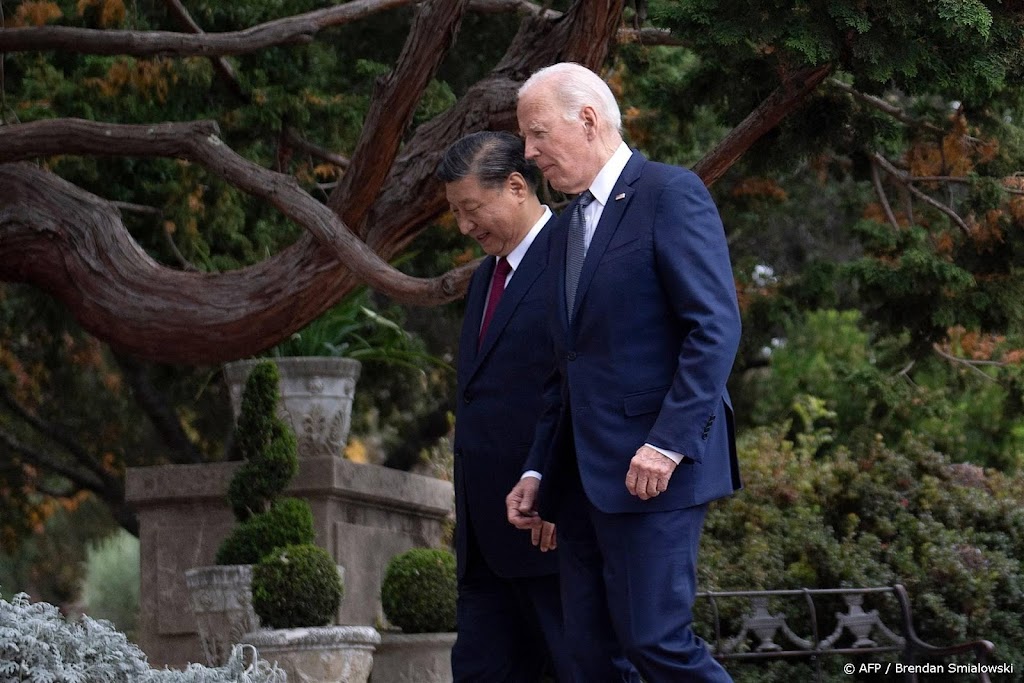 Biden noemt Xi nog steeds een dictator
