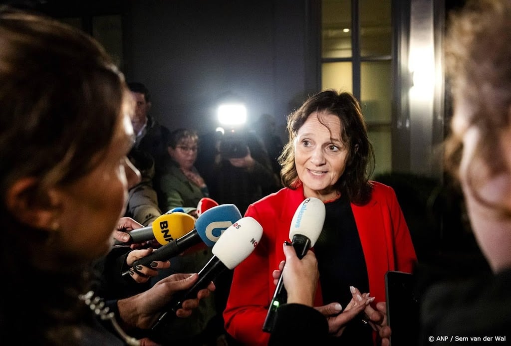 Van Vroonhoven: we gaan elkaar heel laten