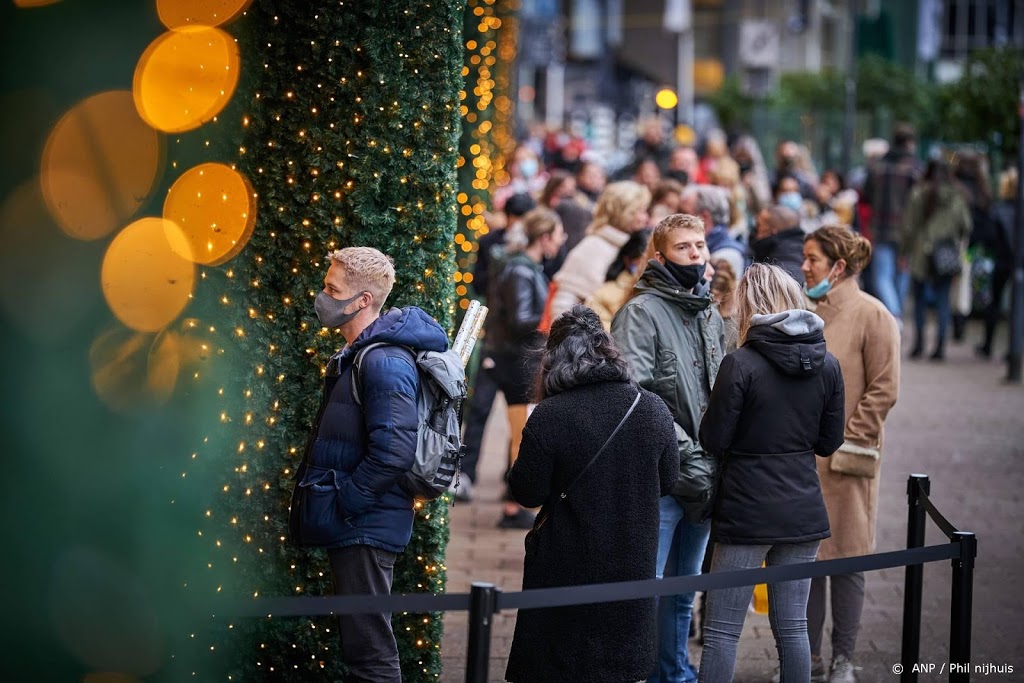 Winkelstraten dag voor lockdown twee keer zo druk als normaal