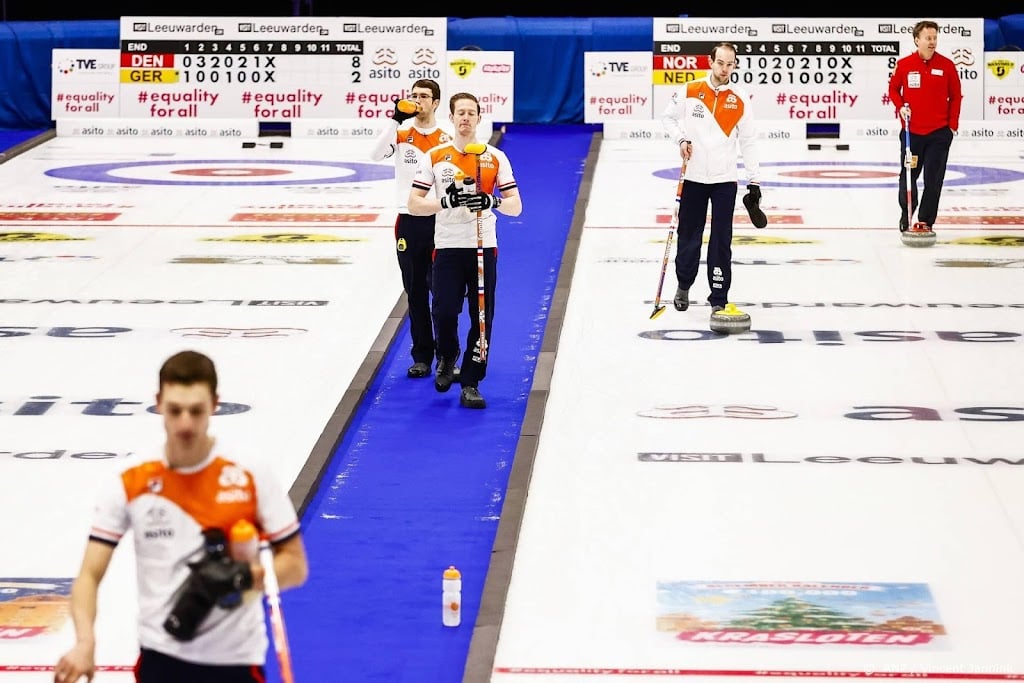 Geen Olympische Spelen voor Nederlandse curlingploeg