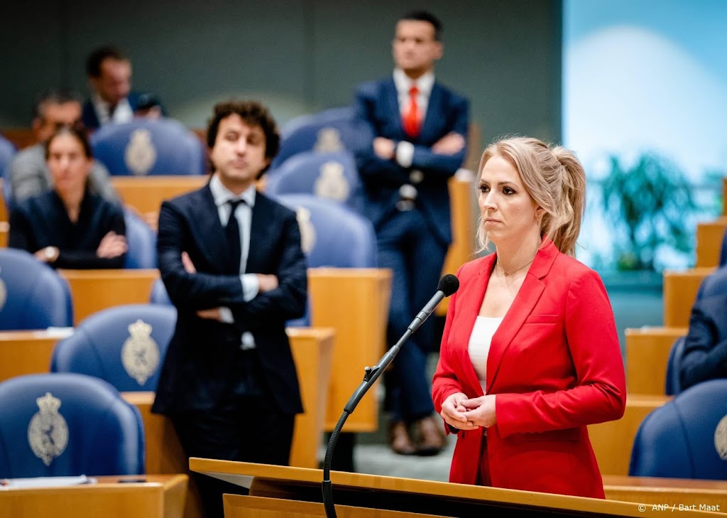 Oppositie pakt Rutte aan op zorg, migratie, toeslagen en stikstof